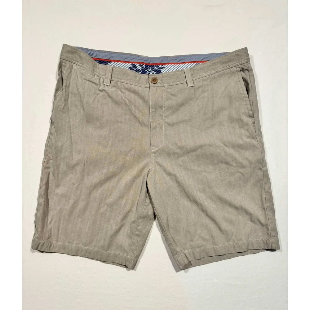 Tommy Bahama Mens 40 Tan Herringbone Silk Cotton Blend Flat Front Shorts Marlin
